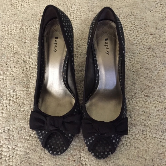 Polka dot heels