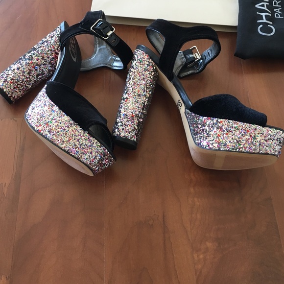 New. Never worn. Circus by Sam Edelman . - Picture 4 of 4