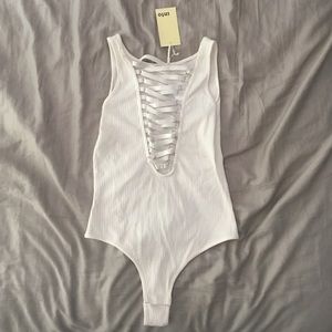 Lf cream ribbed body suit NWT SMALL
