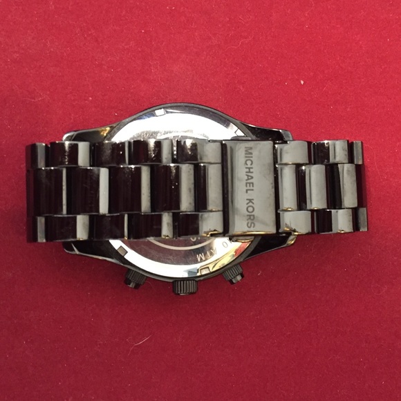 Authentic Michael Kors Layton pavé glitz watch - Picture 3 of 5