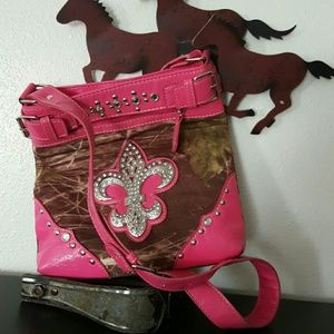 Bling cammo n hot pink bag purse