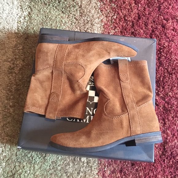 NWT suede leather booties
