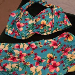 High waisted retro bikini