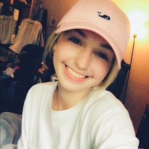 Meet your Posher, Meagan