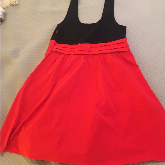 ✨SALE✨ Theory Red-black dress - Picture 4 of 4