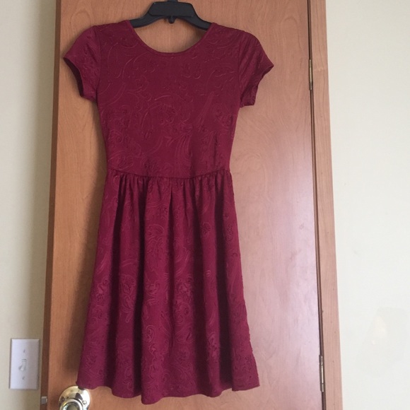 Super cute/simple maroon dress!
