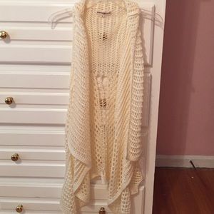 Sleeveless knit cardigan