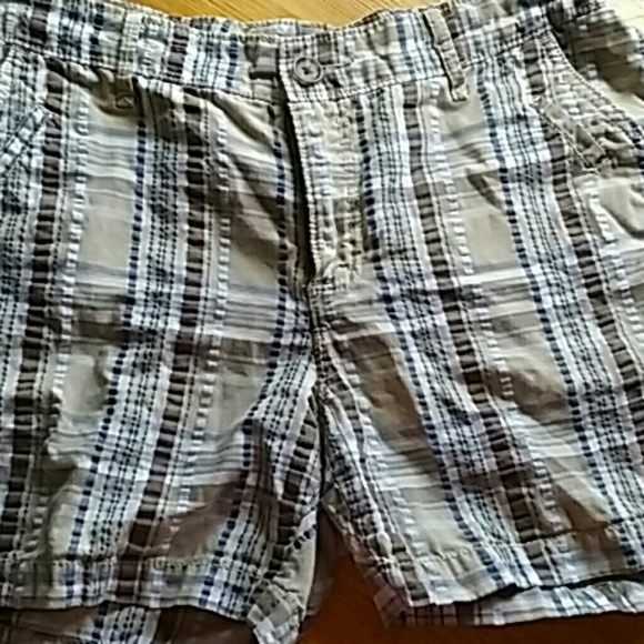 Shorts - Picture 2 of 2