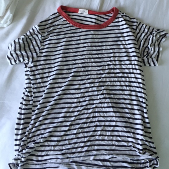 BRANDY MELVILLE STRIPED TEE❤️