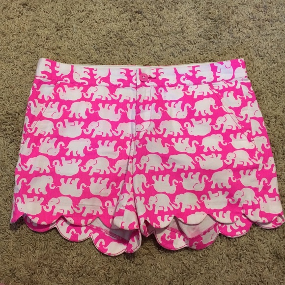 Lilly Pulitzer Tusk in sun buttercups size 4
