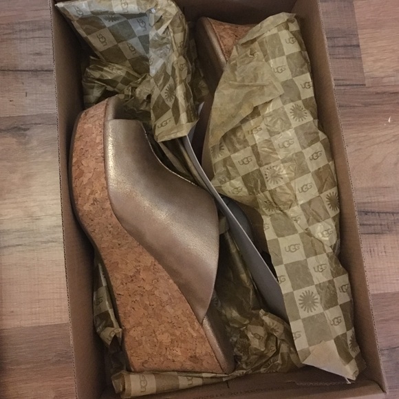 Ugg heels