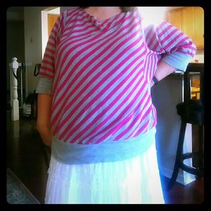 Torrid Size 3 Grey and Pink shirt