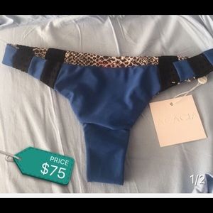 Acacia North Shore bottom