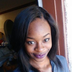 Meet your Posher, Antonia