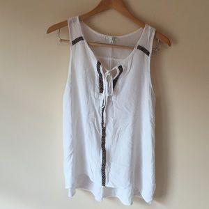 Keyhole Emroidered Tank