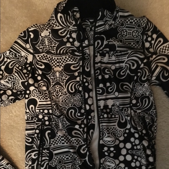 Brooks Running Jacket