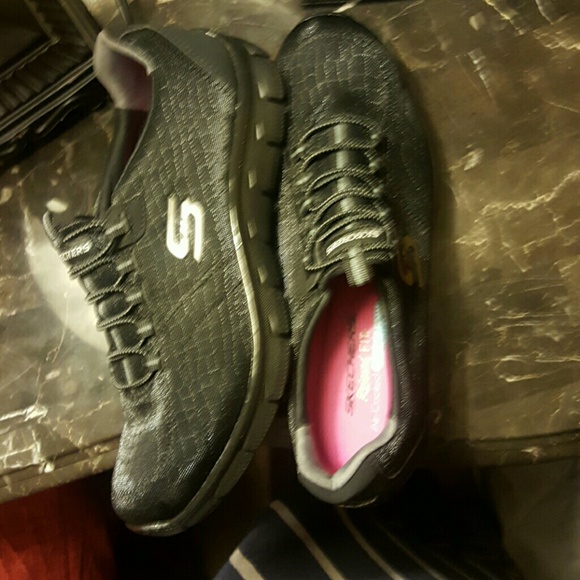 shoe - Picture 3 of 4