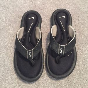 Nike Filp Flops