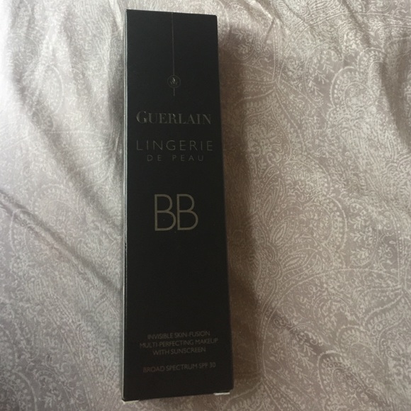 Guerlain lingerie de peau BB foundation