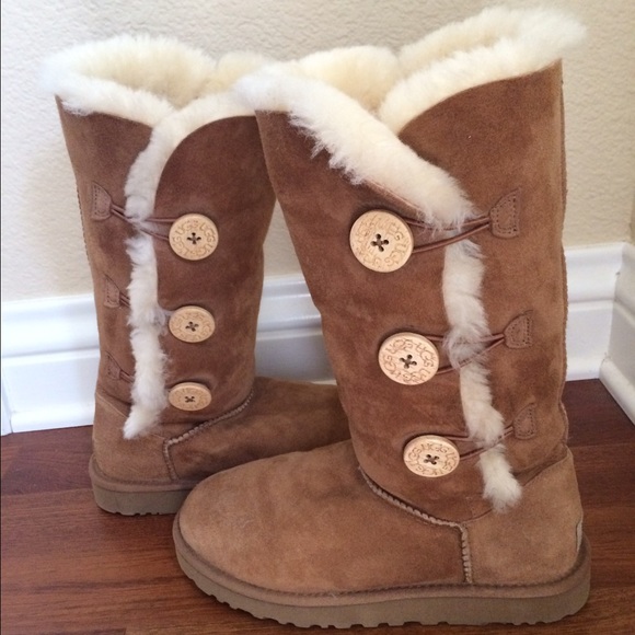 Ugg Bailey Button Triplet Boot- Tall