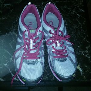 Ryka running sneakers