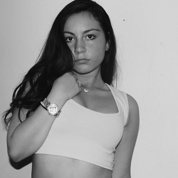 Meet your Posher, Marisa