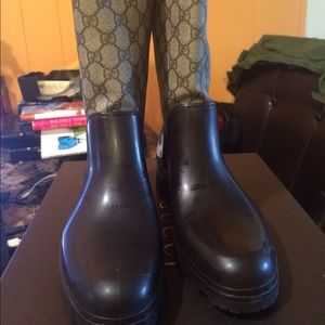 Gucci rain boots