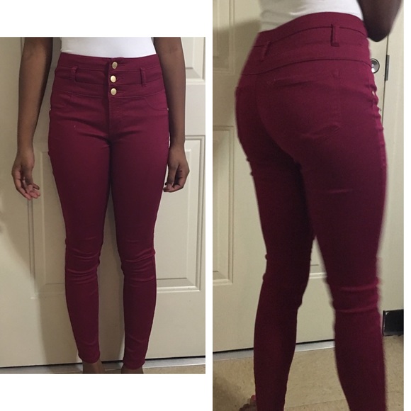 Charlotte Russe Burgendy Jeans. Size: 6