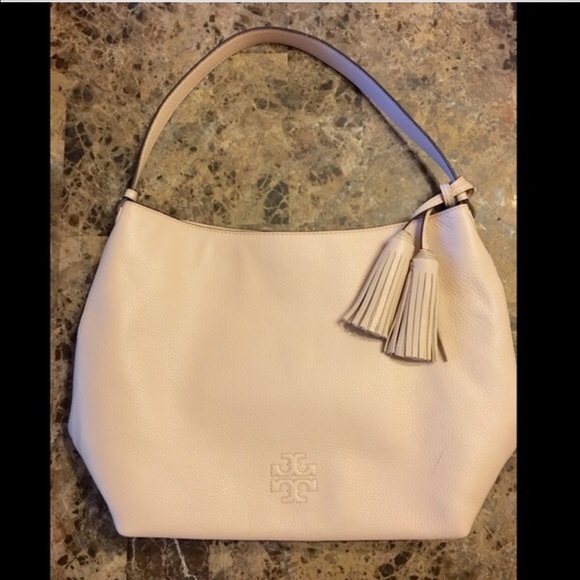 🍒SOLD🍒 Tory BURCH Thea Hobo bag - Picture 2 of 4