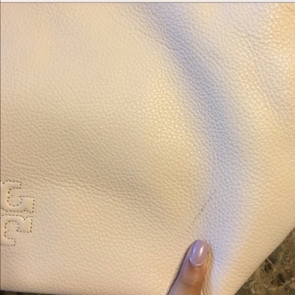 🍒SOLD🍒 Tory BURCH Thea Hobo bag - Picture 4 of 4