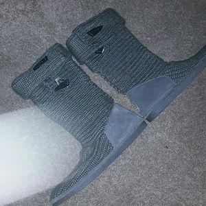 Bearpaw knit boots