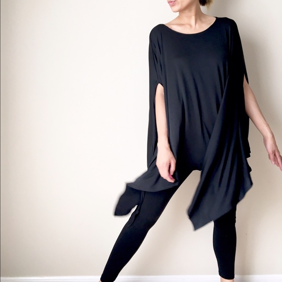 Fabulous drape poncho top FALL MUST HV - Picture 3 of 4