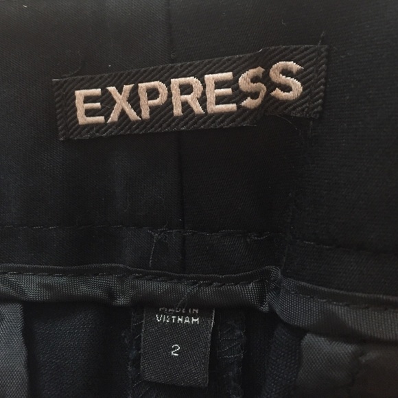 Express shorts - Picture 3 of 3