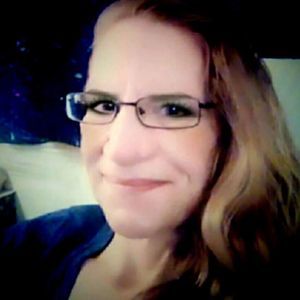 Meet your Posher, Stacy