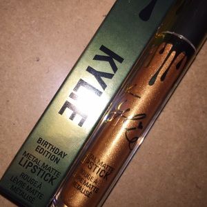 KYLIE COSMETICS METAL MATTE LORD BDAY EDITION