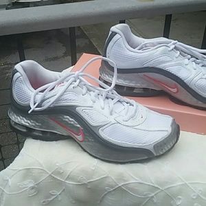 Nike size 9. Hardly worn