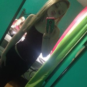 Meet your Posher, Amber