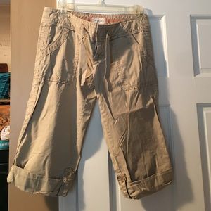 American Eagle Capris