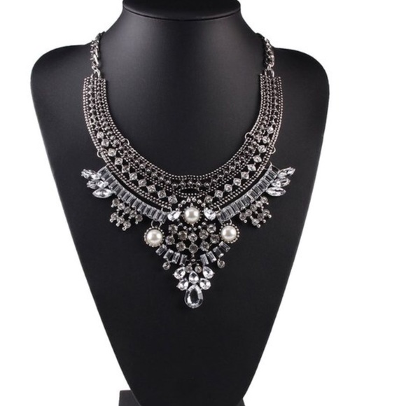 Jewelry - Boho Gypsy Silver Crystal Bib Statement Necklace
