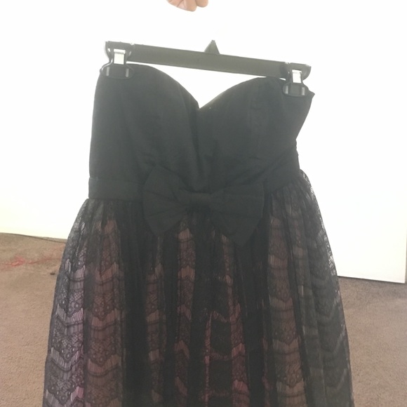 modcloth lacey dress