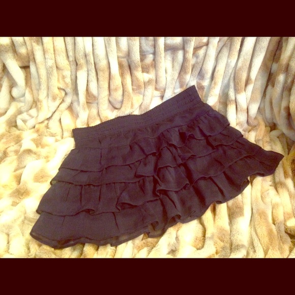 Ruffled skirt
