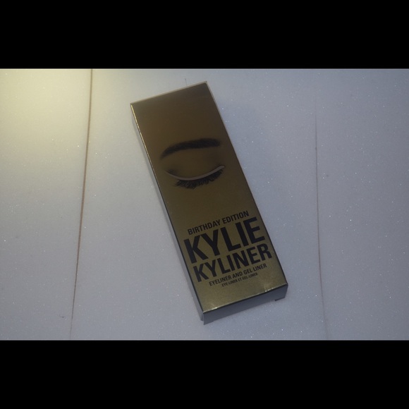 KYLIE COSMETICS KYLINER KIT BDAY EDITION - Picture 1 of 4
