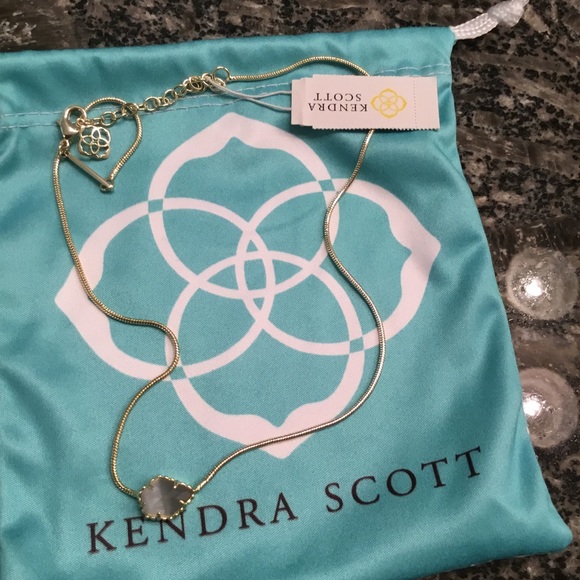 Kendra Scott Jewelry - Kendra Scott Slate Mara Necklace