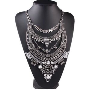 Boho Gypsy Silver Crystal Bib Statement Necklace Boho Gypsy Silver Crystal Bib Statement Necklace