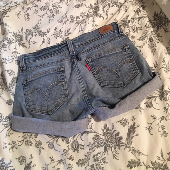 Levis shorts