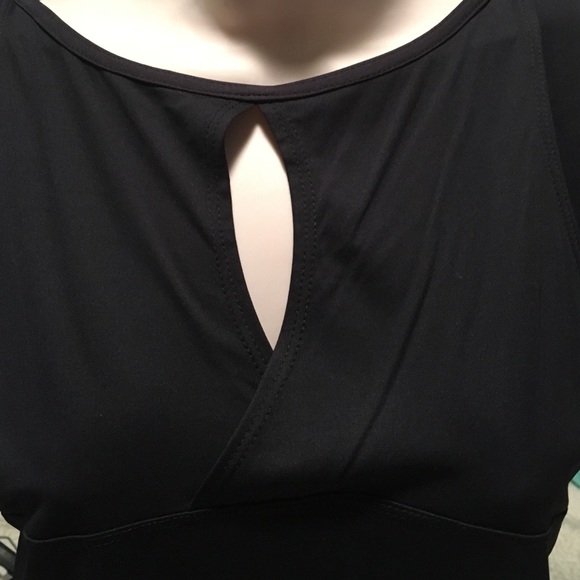 Top - Picture 3 of 4