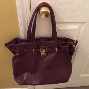 Cute purple Charming Charlie's shoulder purse