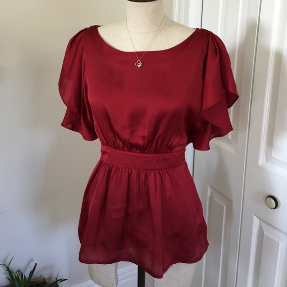 Ruby flutter sleeve top with tie waist - Picture 1 of 4