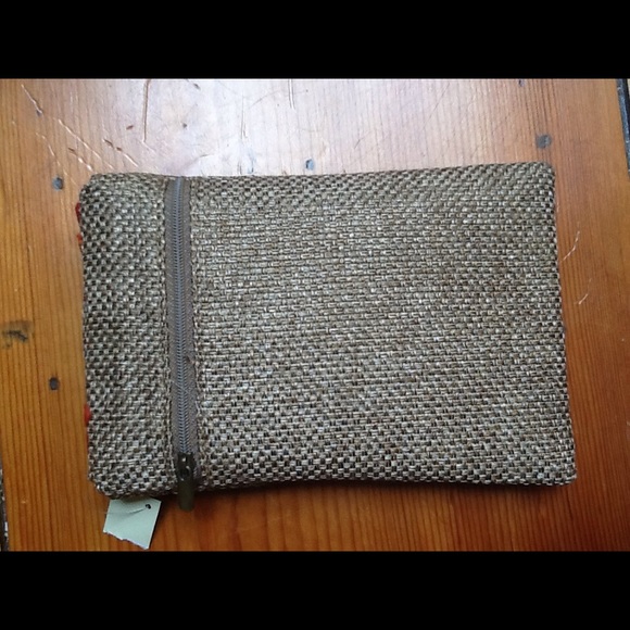 Cross-body Embroidered Flower Bag from India - Picture 2 of 4