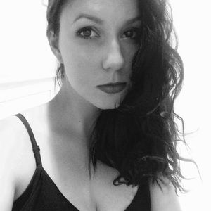 Meet your Posher, Ana